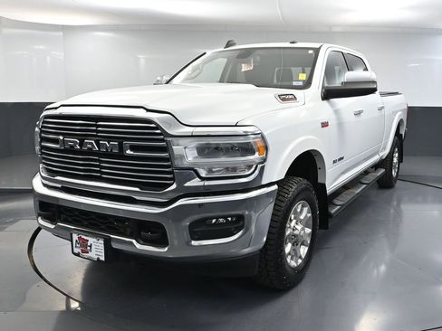 Used 2022 RAM 2500 Laramie AWD/4WD image 13