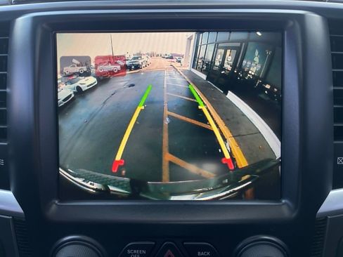 Used 2016 RAM 2500 Limited image 10