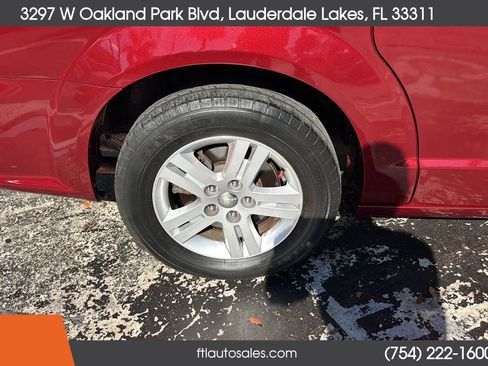 Used 2018 Dodge Grand Caravan SXT FWD image 6