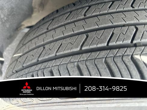 Used 2025 Toyota RAV4 XLE AWD/4WD image 22