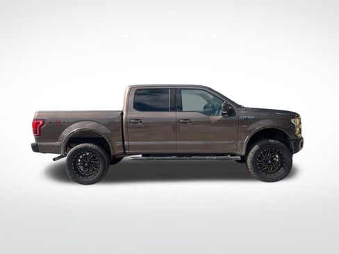 Used 2016 Ford F150 Lariat w/ Equipment Group 501A Mid AWD/4WD image 4
