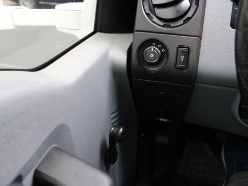Used 2016 Ford F250 XL RWD image 17