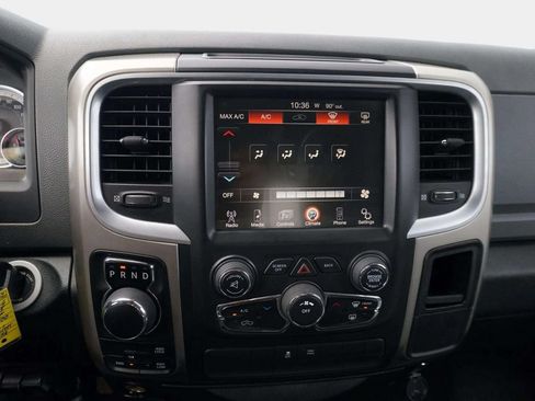 Used 2015 RAM 1500 Classic SLT w/ Luxury Group AWD/4WD image 25