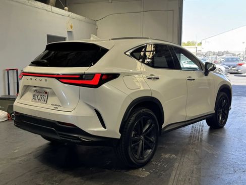 Used 2024 Lexus NX 450h+ AWD w/ Vision Package image 4