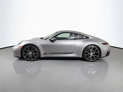 Used 2026 Porsche 911 Carrera T RWD image 2