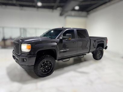 Used 2016 GMC Sierra 2500 Denali w/ Duramax Plus Package