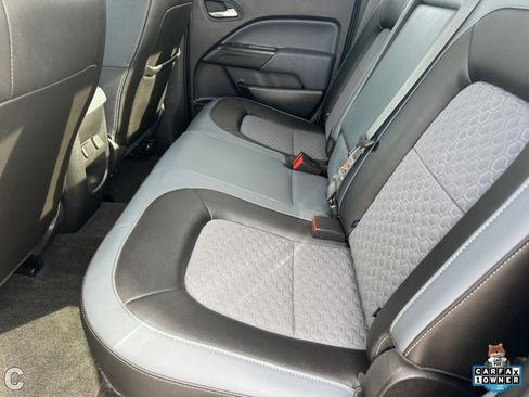 Used 2018 Chevrolet Colorado Z71 image 16