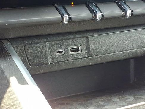 Used 2023 Chevrolet Colorado W/T AWD/4WD image 24