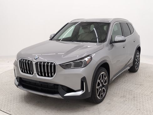 New 2025 BMW X1 xDrive28i w/ Convenience Package image 4