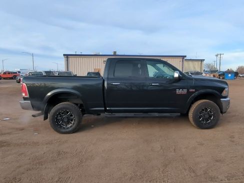 Used 2018 RAM 2500 Laramie w/ Snow Chief Group image 9