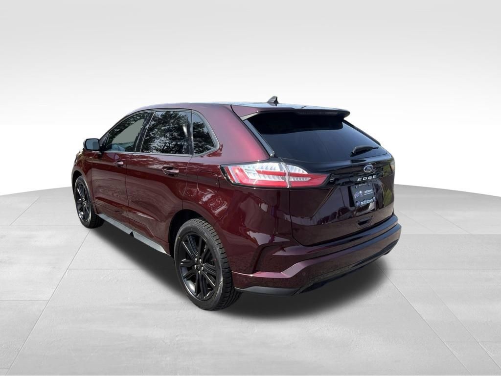 Used 2023 Ford Edge ST-Line AWD/4WD image 8