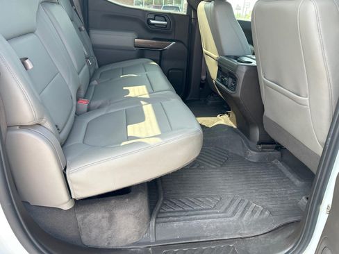 Used 2020 Chevrolet Silverado 1500 RST AWD/4WD image 10