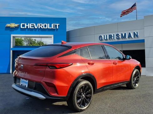 Used 2024 Buick Envista Sport Touring w/ Convenience I Package image 3