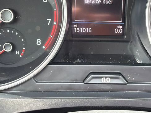 Used 2020 Volkswagen Tiguan SE AWD/4WD image 17