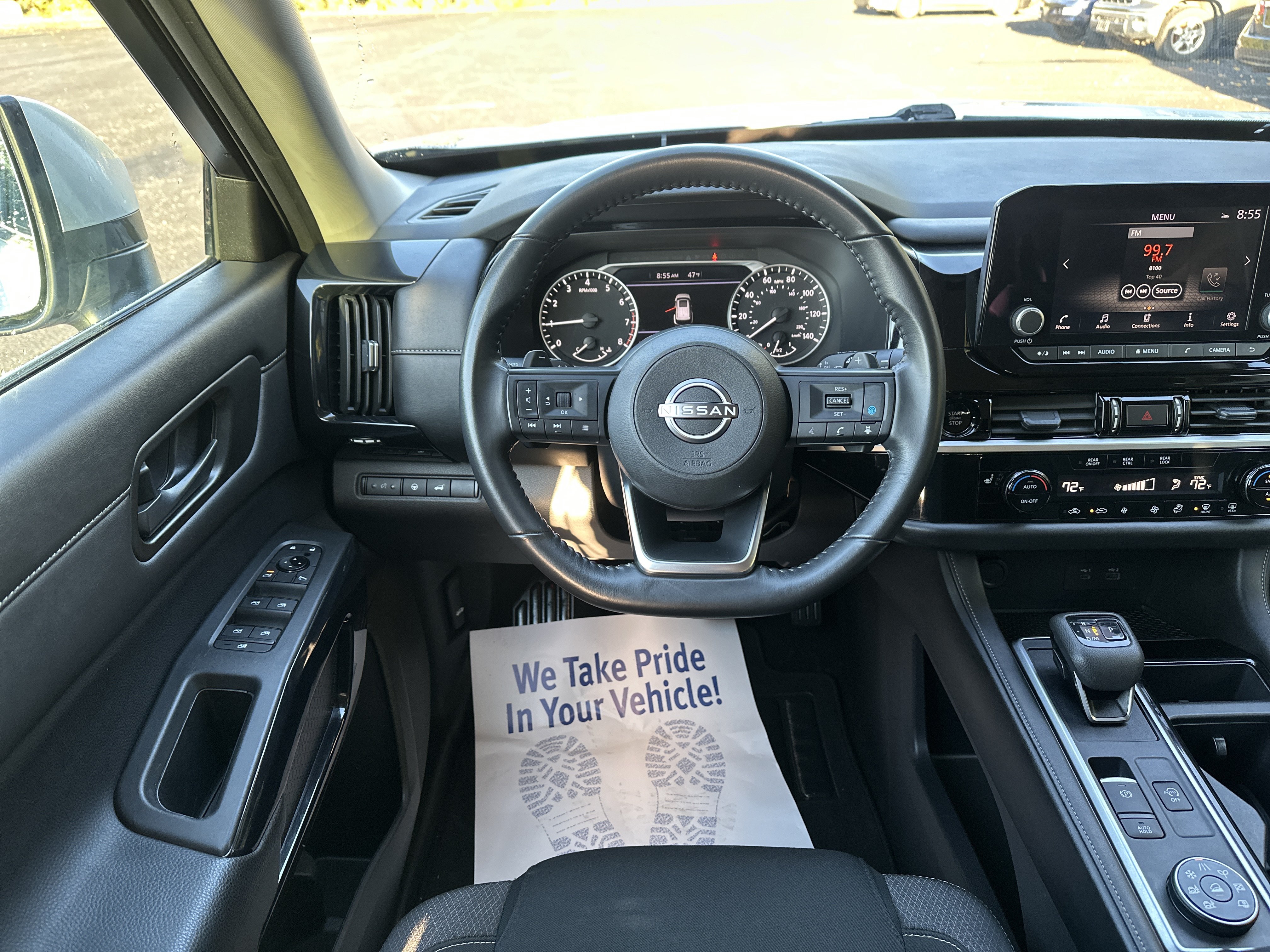 Used 2025 Nissan Pathfinder SV AWD/4WD image 19