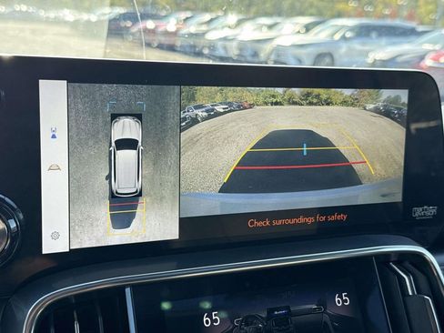 Used 2024 Lexus LX 600 F Sport image 13