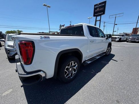 Used 2023 GMC Sierra 1500 SLT w/ SLT Premium Package AWD/4WD image 3