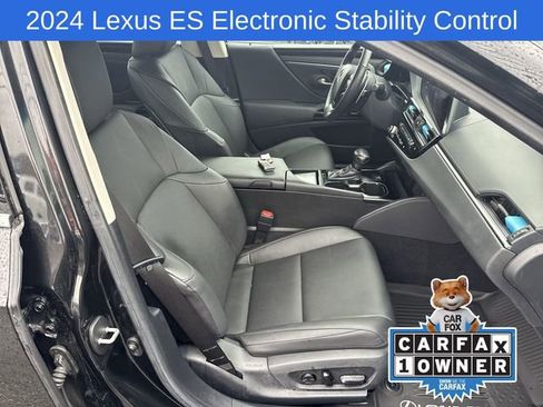 Used 2024 Lexus ES 350 w/ Premium Package image 23