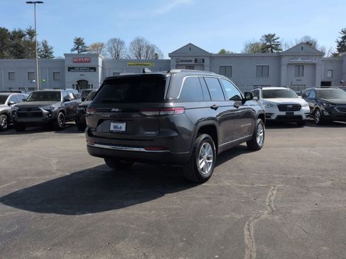 New 2026 Jeep Grand Cherokee Laredo X AWD/4WD image 8