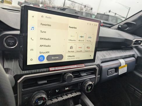 New 2026 Toyota 4Runner 4WD image 21