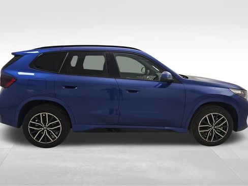 New 2026 BMW X1 xDrive28i w/ M Sport Package AWD/4WD image 10