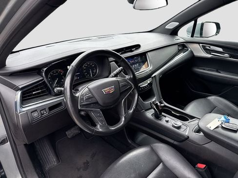 Used 2023 Cadillac XT5 Premium Luxury image 10