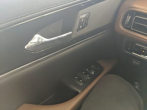 Certified 2023 Lincoln Nautilus Reserve AWD/4WD image 56