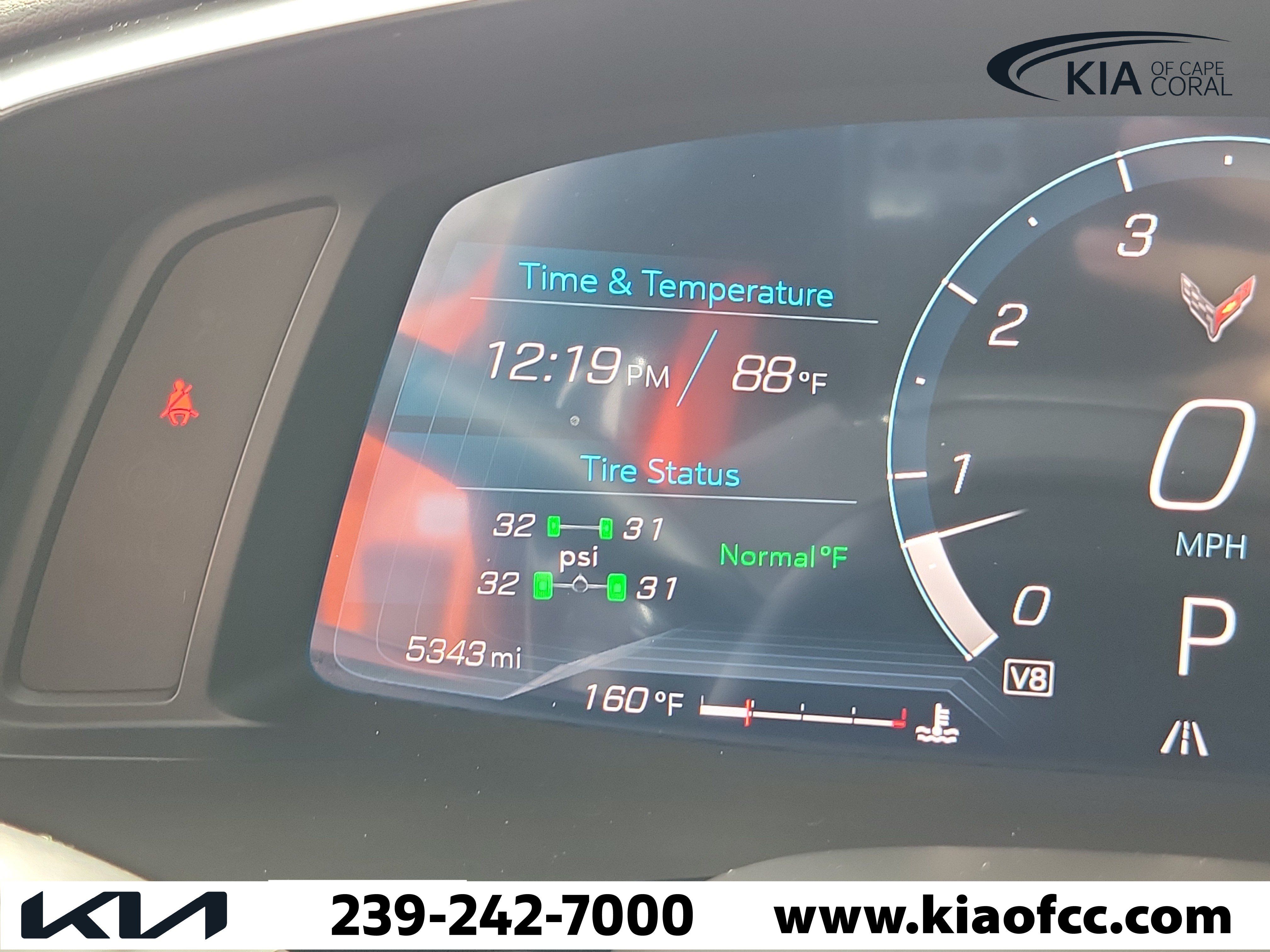 Used 2023 Chevrolet Corvette Stingray Preferred Cpe w/ 2LT RWD image 25