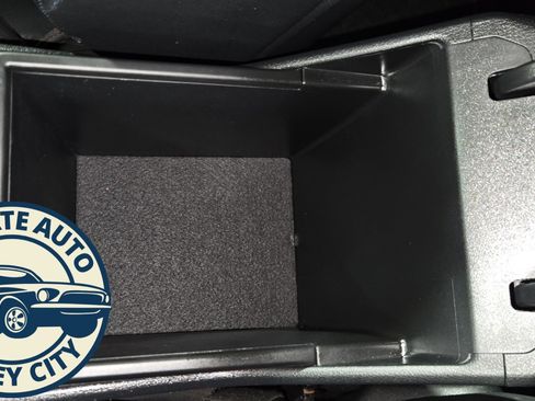 Used 2023 Kia Sportage EX w/ EX Premium Package image 19