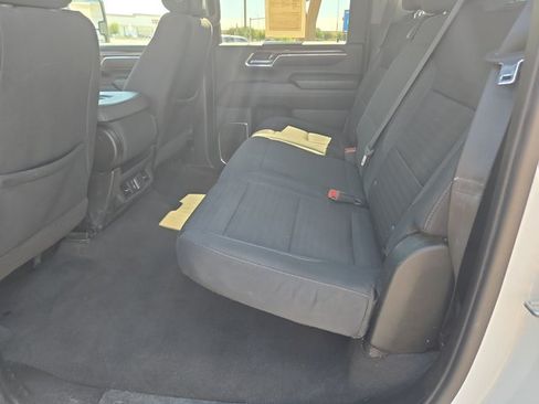 Used 2024 Chevrolet Silverado 2500 LT w/ Convenience Package AWD/4WD image 18