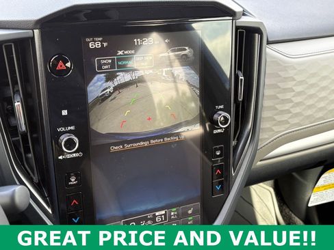 Used 2025 Subaru Forester Premium AWD/4WD image 25