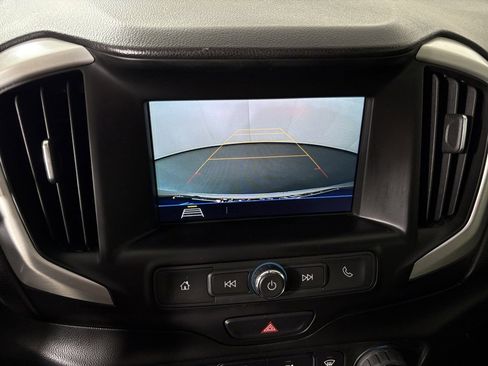 Used 2018 GMC Terrain SLE image 26