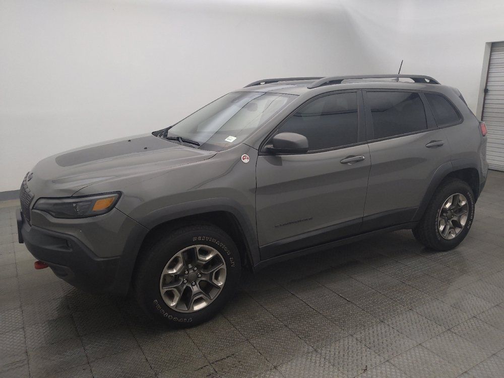 Used 2019 Jeep Cherokee Trailhawk AWD/4WD image 2