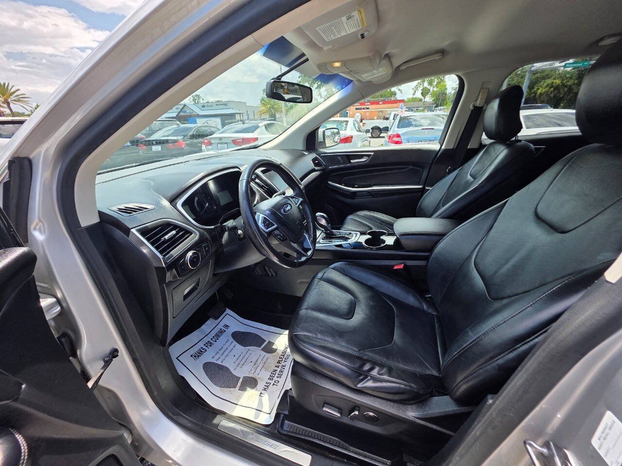 Used 2015 Ford Edge Titanium w/ Technology Package AWD/4WD image 10