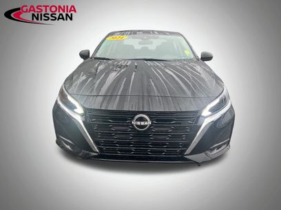 Used 2024 Nissan Altima 2.5 SV