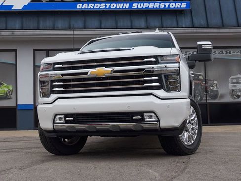 Used 2020 Chevrolet Silverado 2500 High Country w/ Z71 Off-Road Package image 6