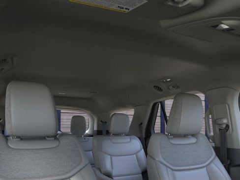 New 2026 Ford Explorer Active RWD image 22