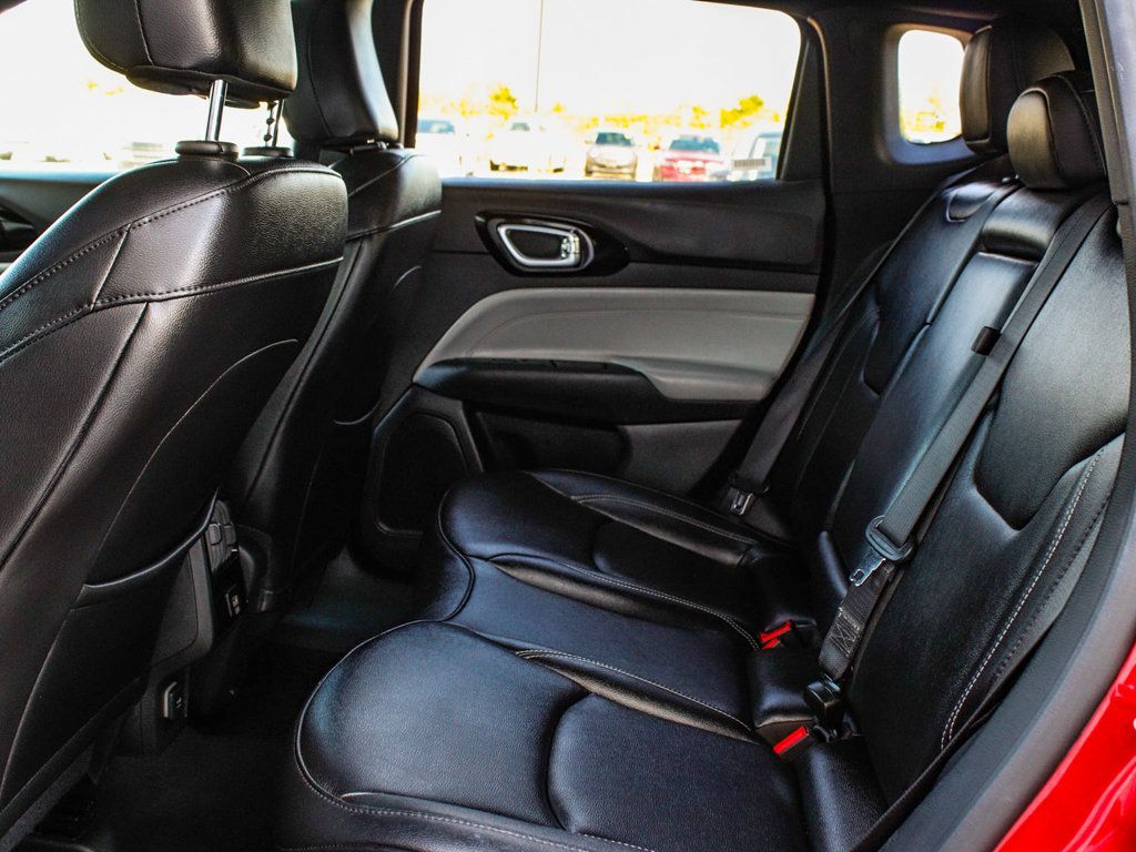 Used 2025 Jeep Compass Limited AWD/4WD image 34