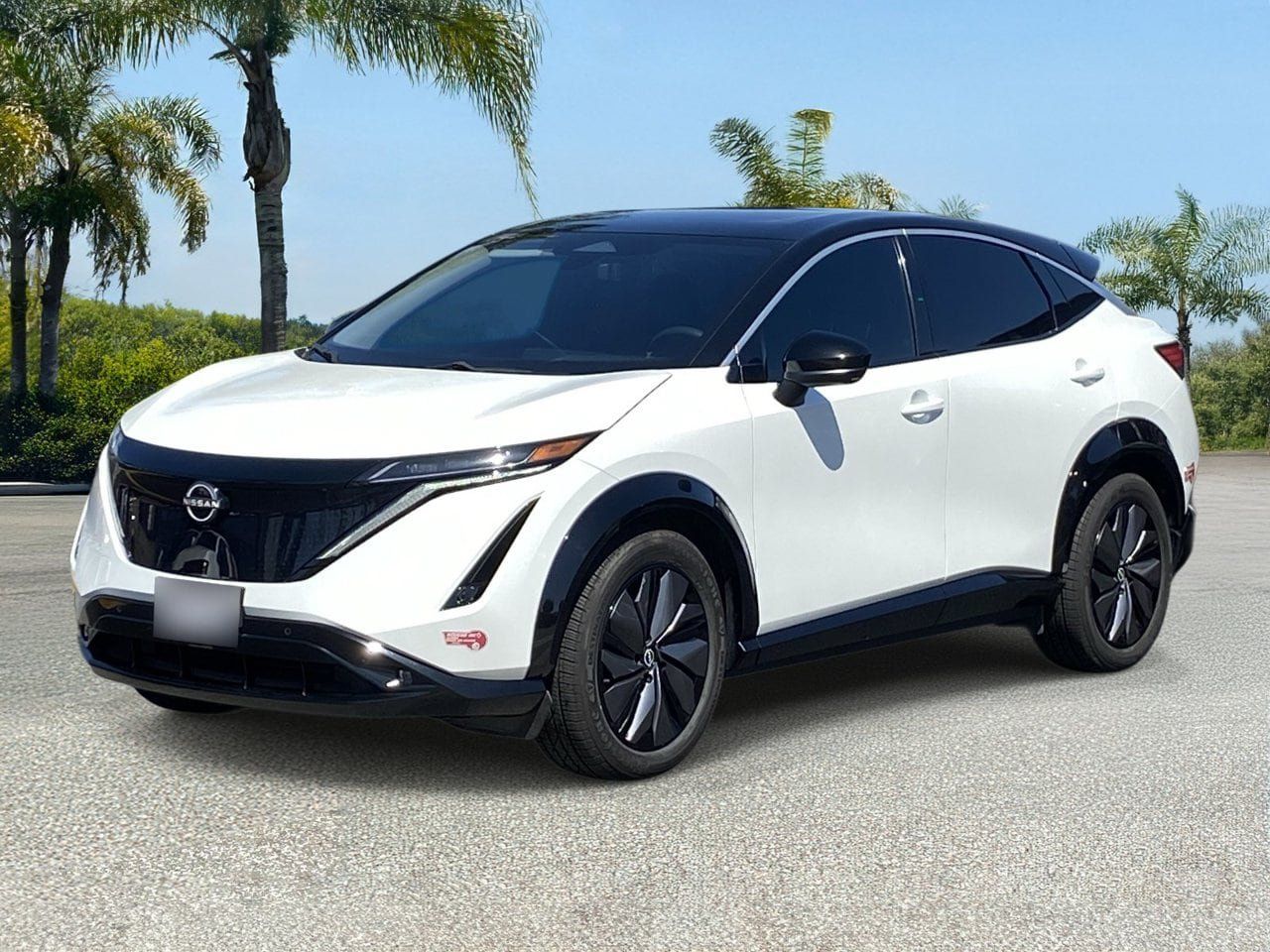 Certified 2024 Nissan Ariya FWD image 1