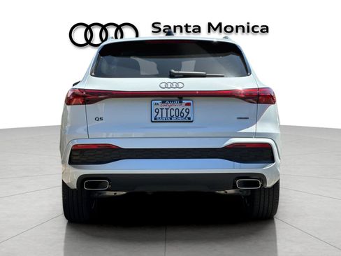 Used 2025 Audi Q5 Premium w/ Convenience Package AWD/4WD image 7