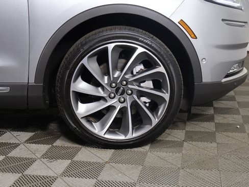 Used 2023 Lincoln Nautilus Reserve w/ Equipment Group 202A AWD/4WD image 23