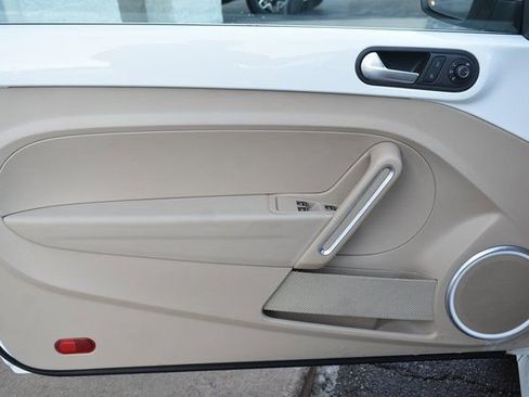 Used 2018 Volkswagen Beetle 2.0T Coast image 14