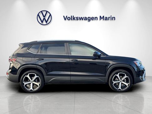 New 2026 Volkswagen Taos SEL AWD/4WD image 6