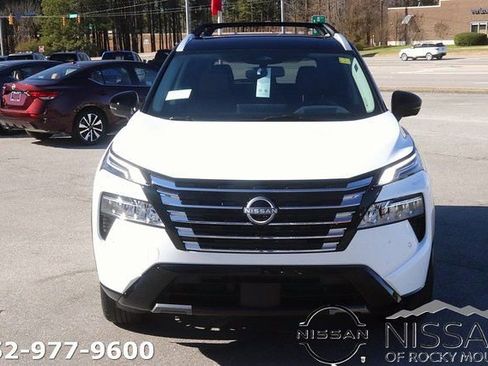 New 2026 Nissan Rogue Platinum w/ Platinum Premium Package AWD/4WD image 2