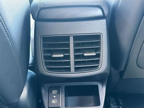 Used 2024 Kia Seltos EX FWD image 26