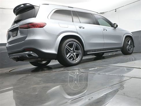 New 2026 Mercedes-Benz GLS 450 4MATIC image 39