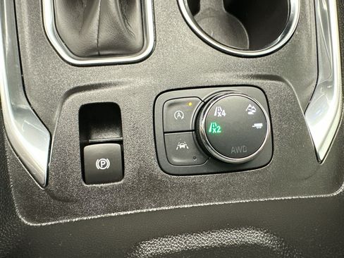 Certified 2023 Chevrolet Traverse LT AWD/4WD image 20