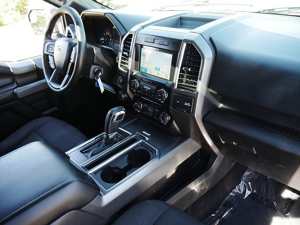 Used 2016 Ford F150 XLT w/ Equipment Group 302A Luxury AWD/4WD image 58