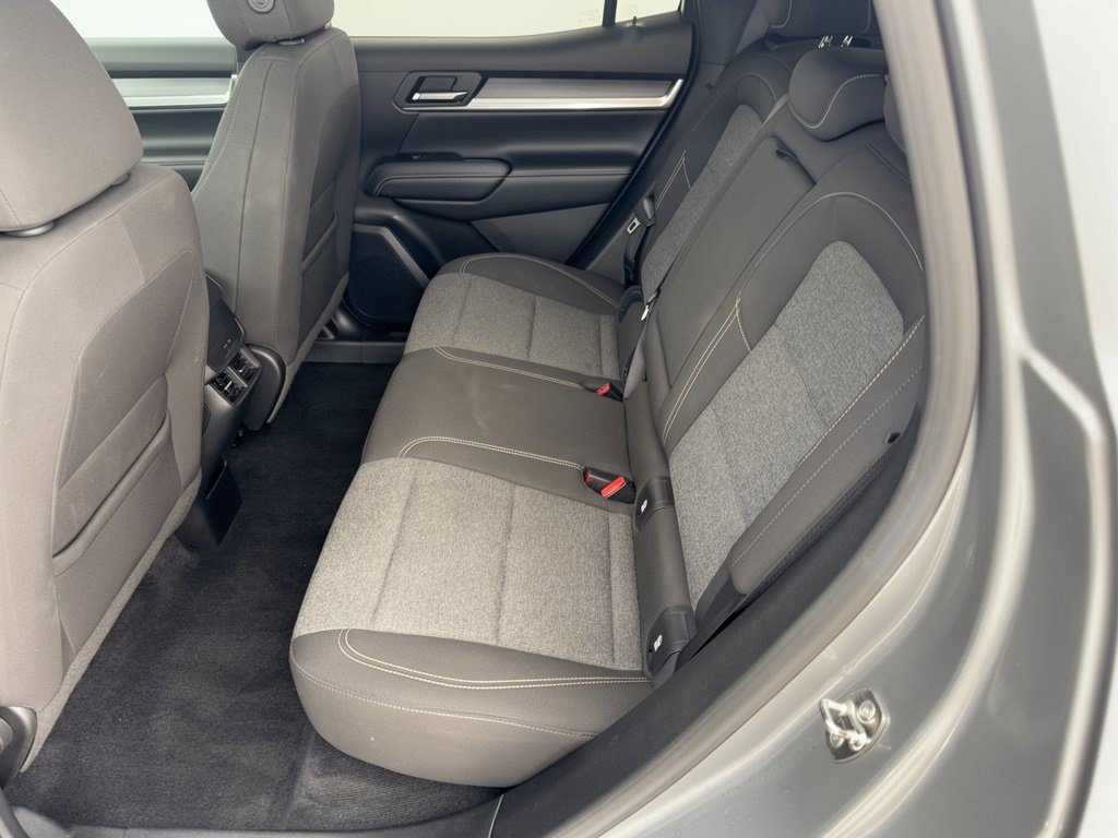 Used 2025 GMC Terrain Elevation FWD image 25