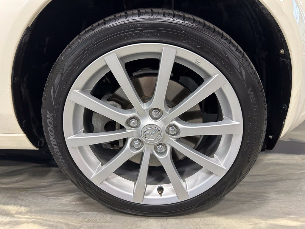 Used 2007 MAZDA MX-5 Miata Touring RWD image 18